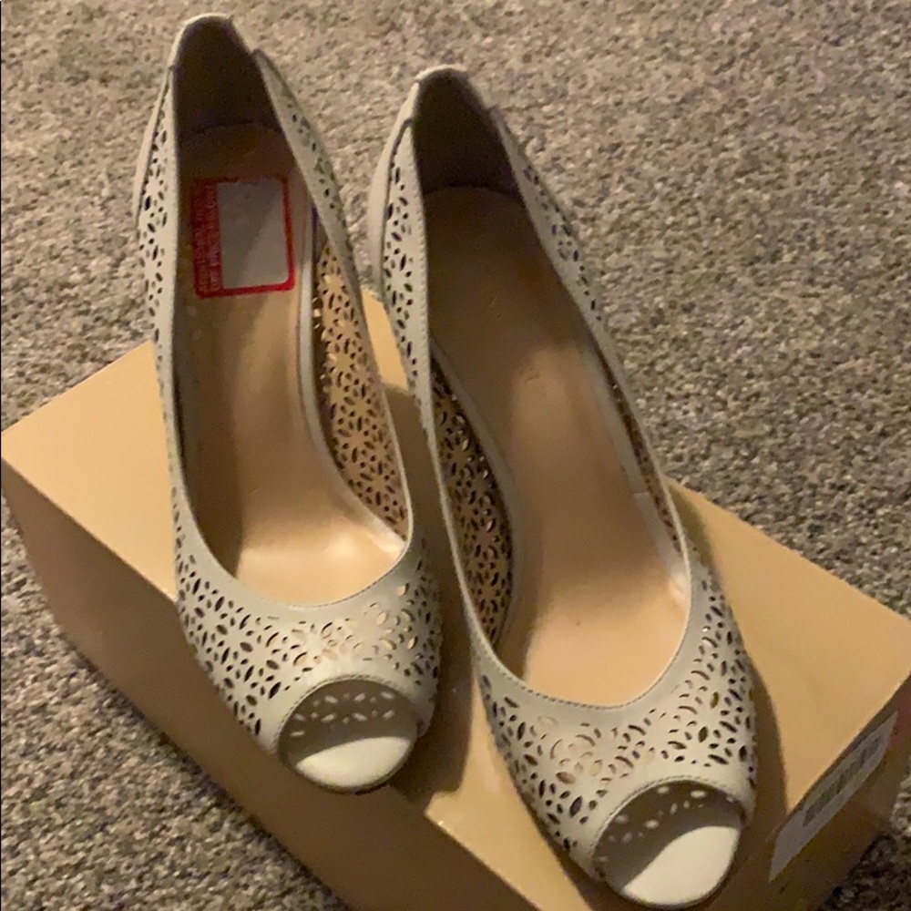 Women shoe